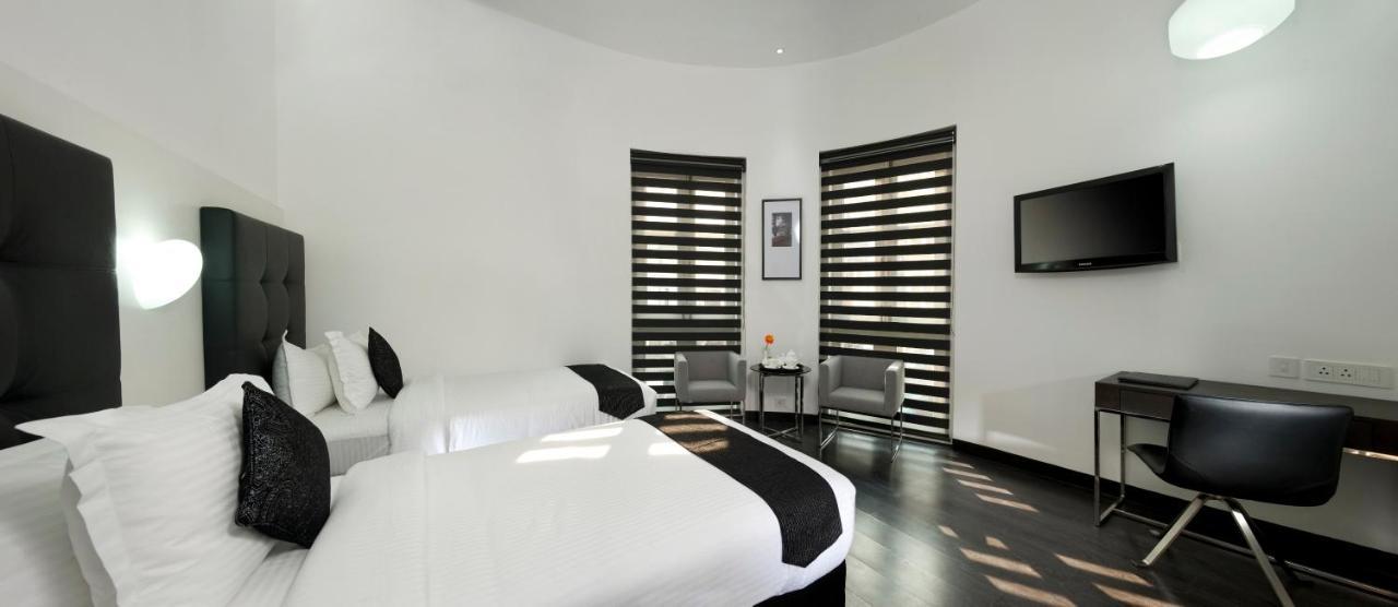 Sapphire Suite Calcuta Exterior foto