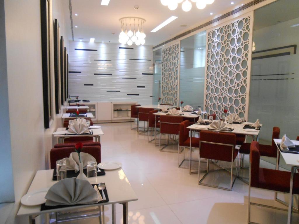 Sapphire Suite Calcuta Exterior foto