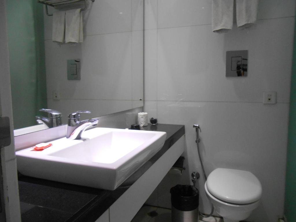 Sapphire Suite Calcuta Exterior foto